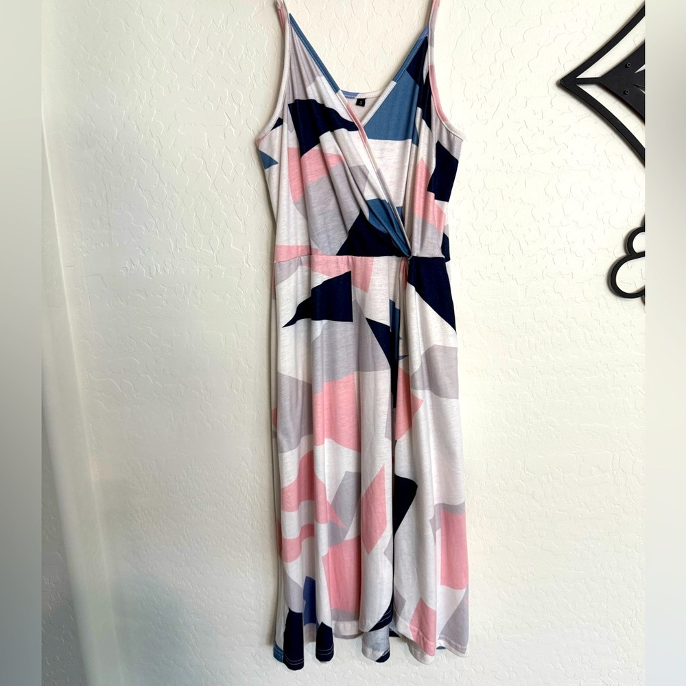 4/$20 - Faux Wrap Abstract Patterned Dress - Size Small